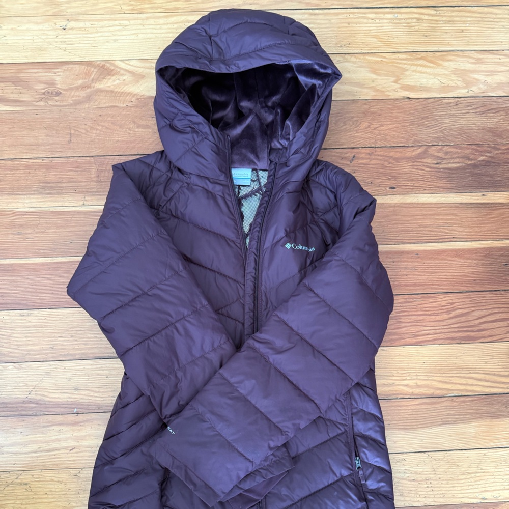 Columbia Women's Plum Hooded Long Puffer Coat